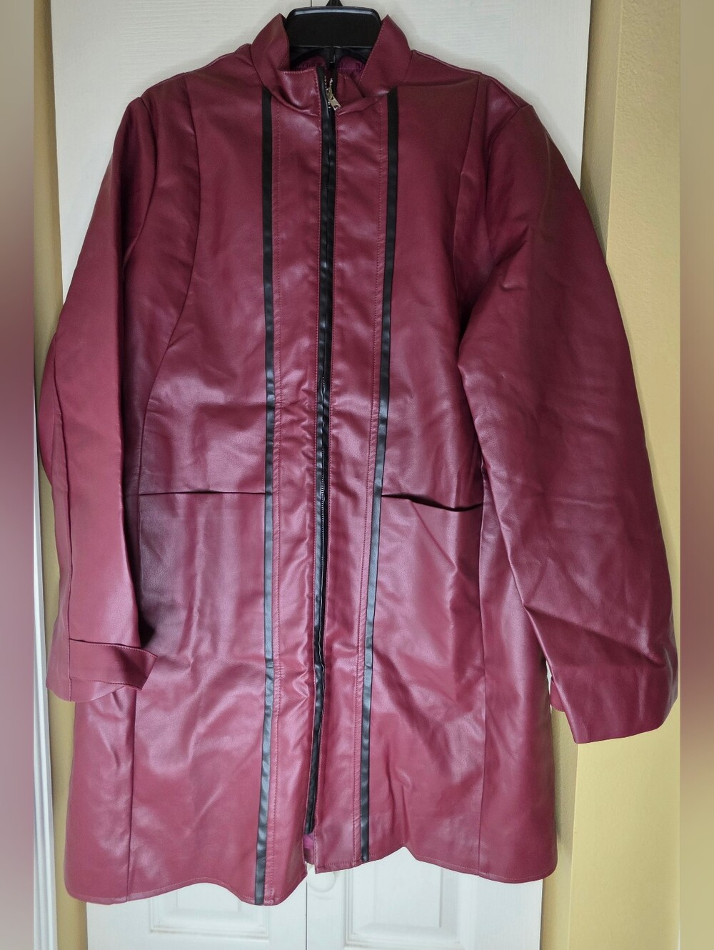 Women's Burgundy Faux Leather Trench Coat Collored Mid Length